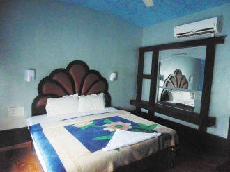 Pickadly Houseboats, Alleppey 3